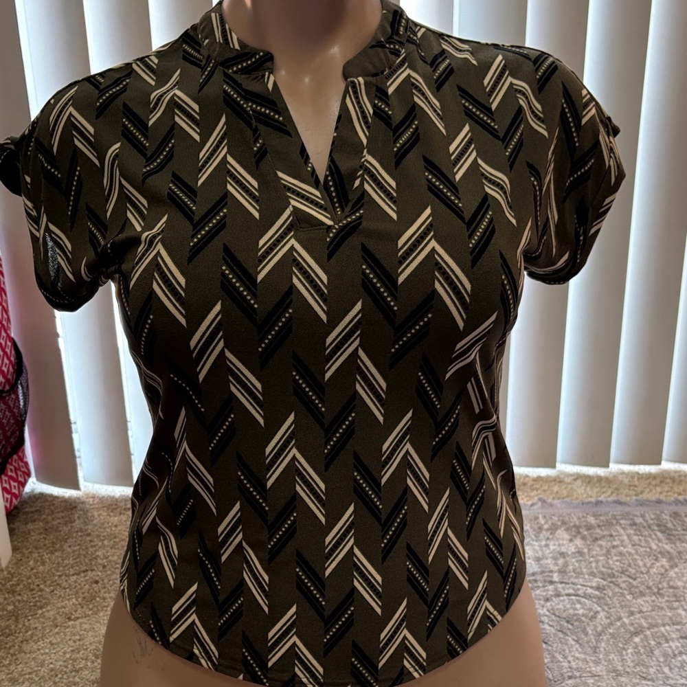 feathers Olive and Black Chevron V-Neck Blouse
